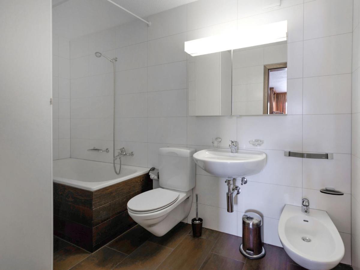 Apartment Chesa Ludains 8 By Interhome St. Moritz Eksteriør billede